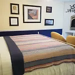 The Marshall House B & B